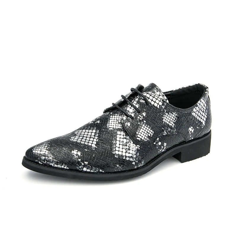 Ravetti Embossed Derby