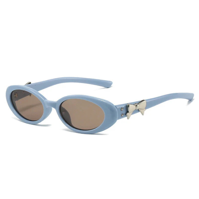 Amélie Noir Oval Sunglasses