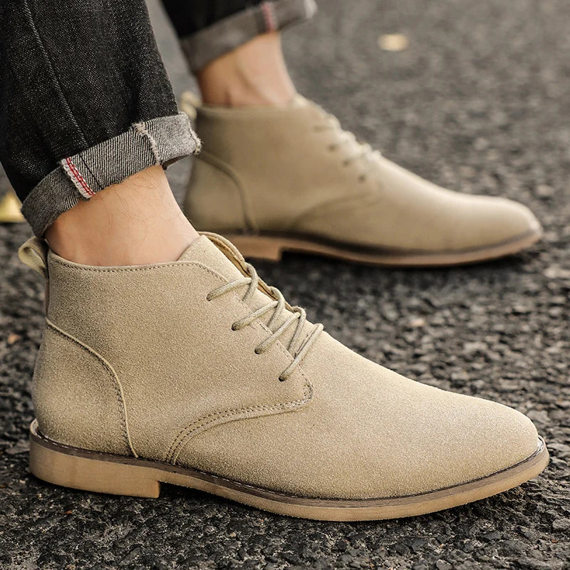 Lomelli Suede Chukka Boot