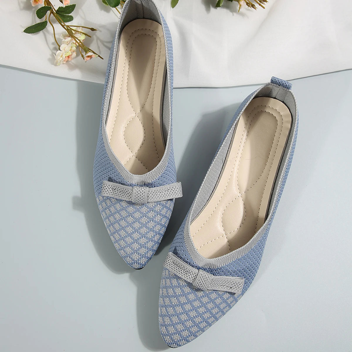 Cavelle Knit Bow Flat