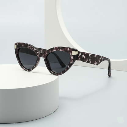 Selvien Brinelle Cat-Eye Sunnies