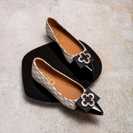 Ruby Clover Flat