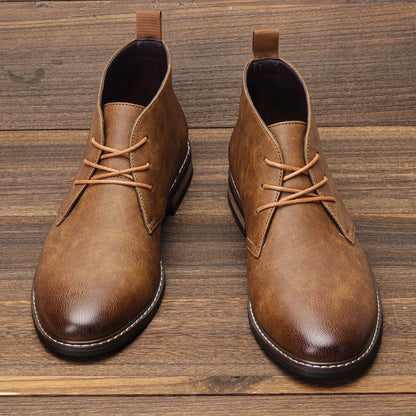 Montare Classic Desert Chukkas