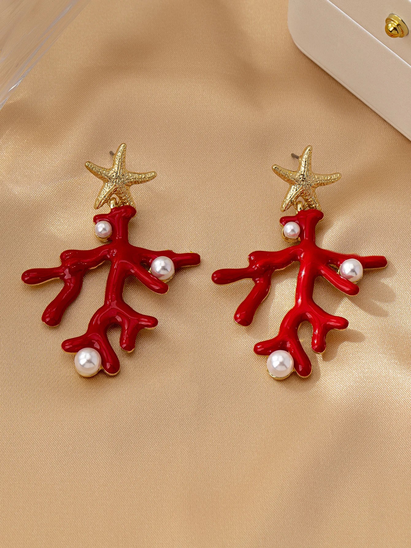 Maris Coral Earrings