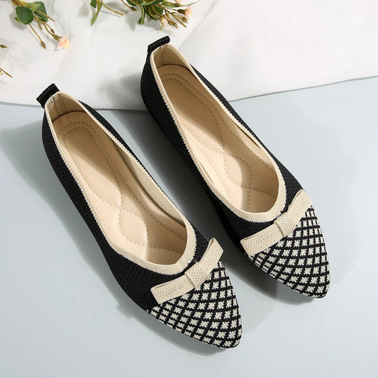Cavelle Knit Bow Flat