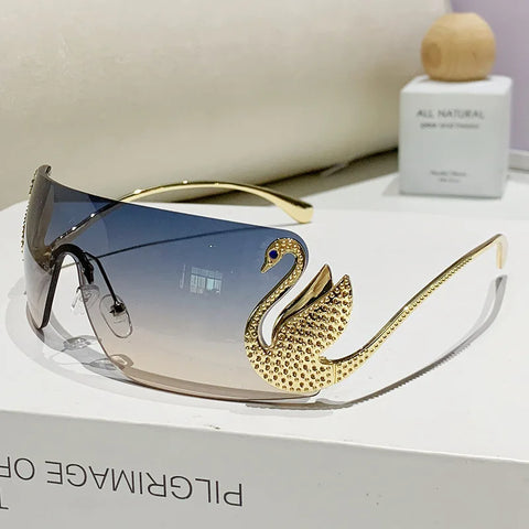 Cygna Dorée Shield Sunglasses