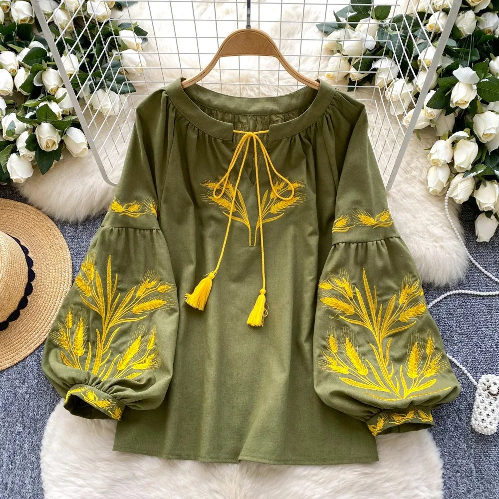 Blé Doré Embroidered Folk Blouse