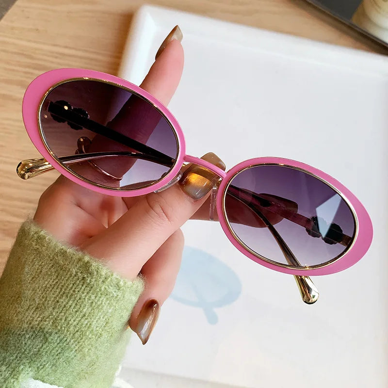 Varenna Retro Oval Sunglasses