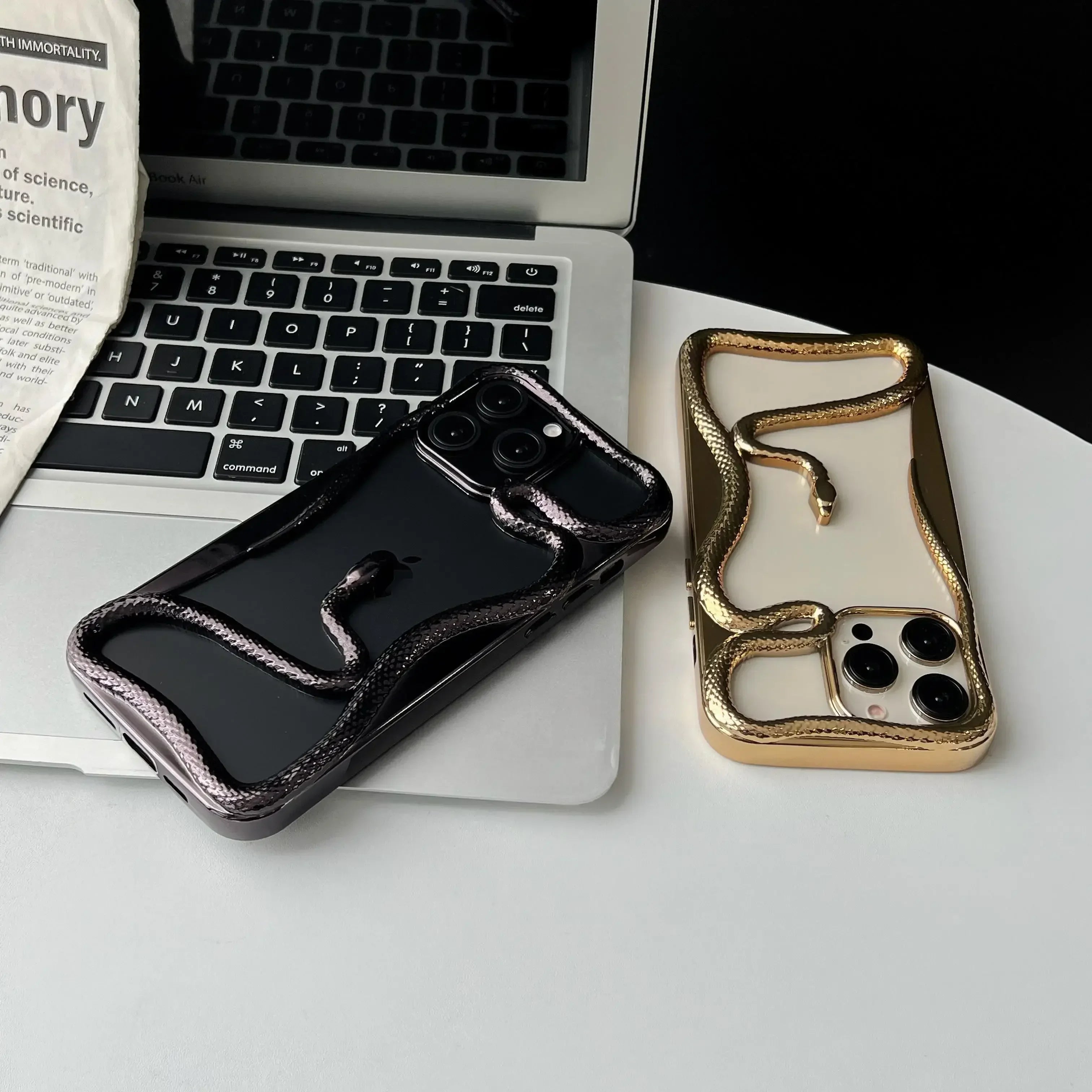 Serpentino d’Oro Phone Case