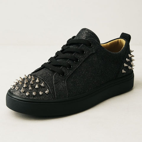 Noire Clouté Basse Sneaker