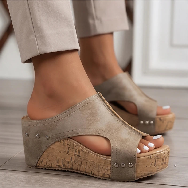 Sindala Platform Sandals