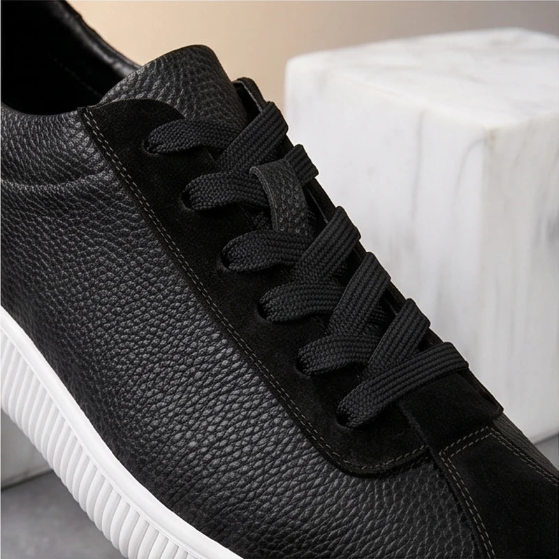 Axiom Flatform Sneaker