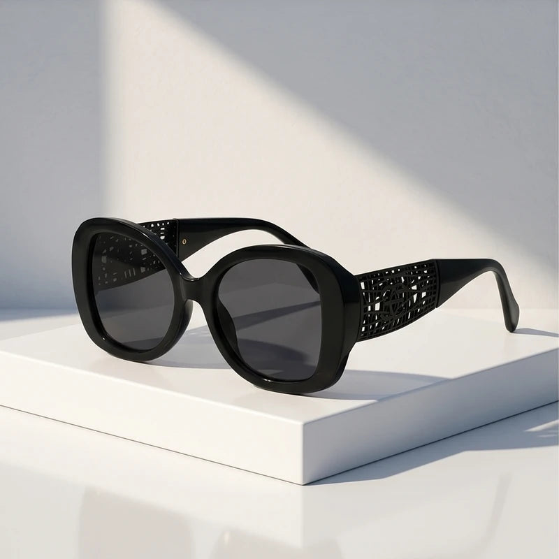 Filigree Oversized Sunglass